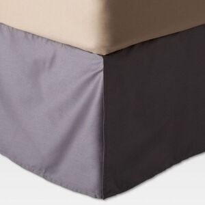 Threshold - Gray Wrinkle-Resistant Cotton Bed Skirt (King) - T Gray